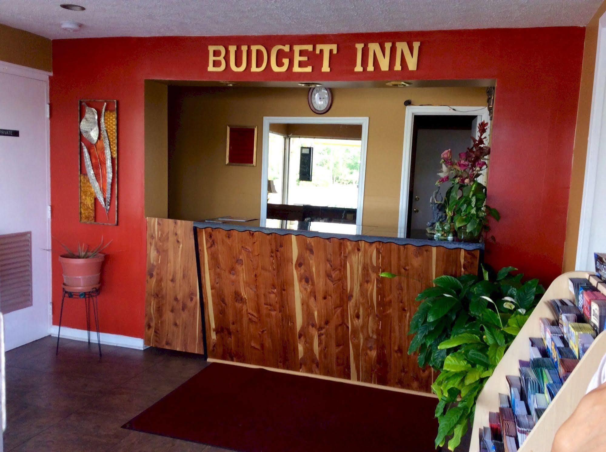 Budget Inn カルフーン エクステリア 写真